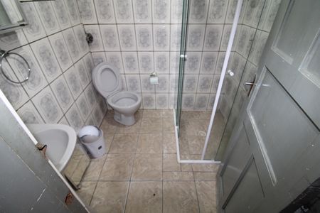 Casa à venda com 251m², 5 quartos e 1 vagaCasa 2 - Banheiro social