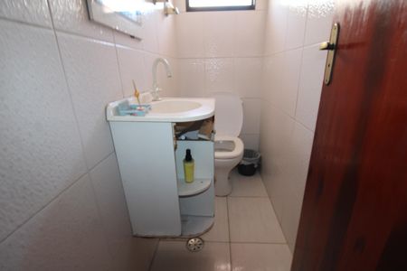 Casa à venda com 251m², 5 quartos e 1 vagaLavabo