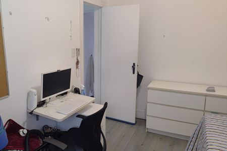 Casa de condomínio à venda com 67m², 2 quartos e 1 vaga Casa de condomínio à venda com 67m², 2 quartos e 1 vagaQuarto 2