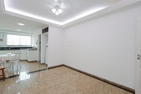 Casa à venda com 235m², 3 quartos e 3 vagasSala de jantar