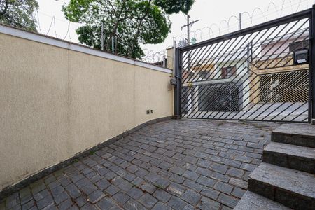 Casa à venda com 235m², 3 quartos e 3 vagasEntrada