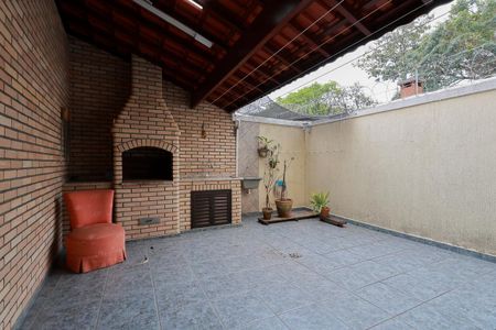 Casa à venda com 235m², 3 quartos e 3 vagasÁrea Gourmet