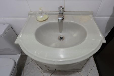 Casa à venda com 235m², 3 quartos e 3 vagasBanheiro de serviço