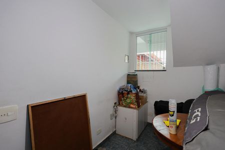 Casa à venda com 235m², 3 quartos e 3 vagasQuarto de serviço