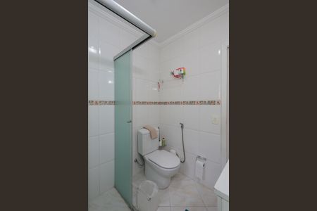 Casa à venda com 235m², 3 quartos e 3 vagasBanheiro da suíte 1