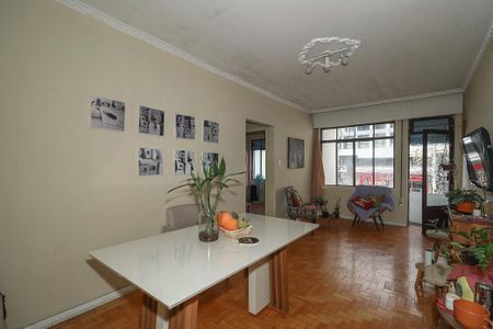 Sala de apartamento à venda com 3 quartos, 130m² em São João, Porto Alegre