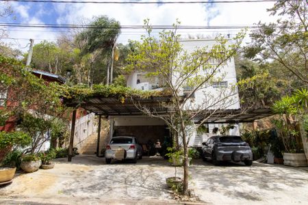Fachada de casa à venda com 6 quartos, 300m² em Colinas do Ermitage (sousas), Campinas