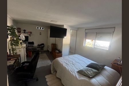 Casa à venda com 300m², 6 quartos e 4 vagas Casa à venda com 300m², 6 quartos e 4 vagasQuarto 1
