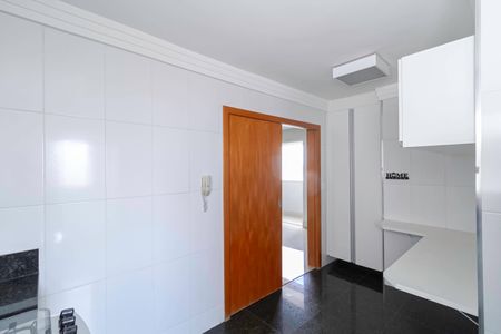 Apartamento para alugar com 76m², 3 quartos e 2 vagas Apartamento para alugar com 76m², 3 quartos e 2 vagasCozinha