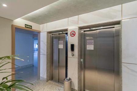 Apartamento para alugar com 76m², 3 quartos e 2 vagas Apartamento para alugar com 76m², 3 quartos e 2 vagasÁrea comum