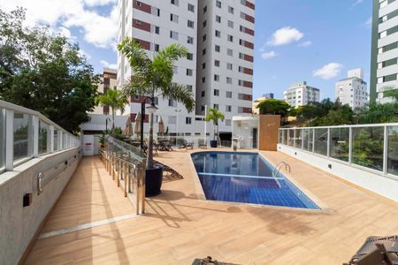 Apartamento para alugar com 76m², 3 quartos e 2 vagas Apartamento para alugar com 76m², 3 quartos e 2 vagasÁrea comum - Piscina