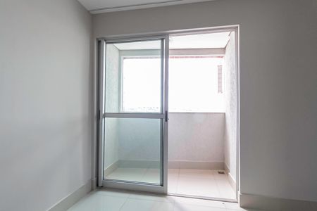 Varanda da sala de apartamento para alugar com 3 quartos, 76m² em Pampulha, Belo Horizonte