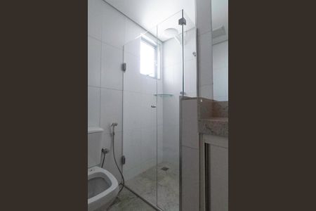 Apartamento para alugar com 76m², 3 quartos e 2 vagas Apartamento para alugar com 76m², 3 quartos e 2 vagasBanheiro social