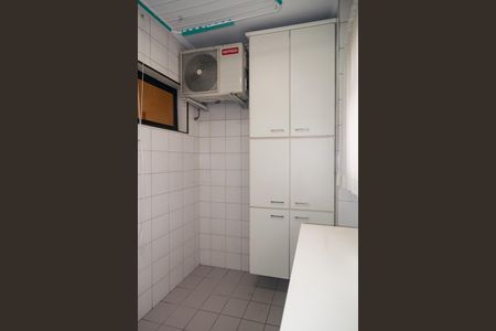 Apartamento para alugar com 71m², 2 quartos e 2 vagasÁrea de Serviço
