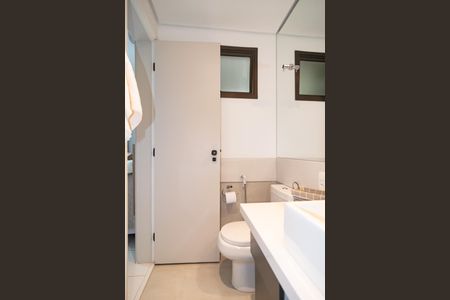 Apartamento para alugar com 71m², 2 quartos e 2 vagasBanheiro da Suíte 1