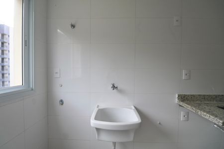 Apartamento para alugar com 55m², 2 quartos e 1 vagaÁrea de Serviço