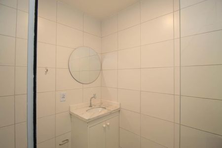 Studio para alugar com 25m², 1 quarto e sem vaga Studio para alugar com 25m², 1 quarto e sem vagaBanheiro da Suíte