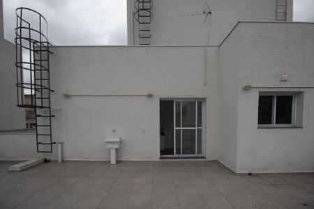 Studio para alugar com 25m², 1 quarto e sem vaga Studio para alugar com 25m², 1 quarto e sem vagaÁrea de Serviço