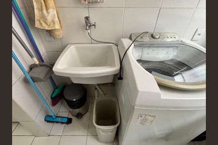 Apartamento para alugar com 90m², 3 quartos e 1 vagaÁrea de Serviço