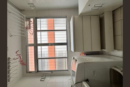 Apartamento para alugar com 90m², 3 quartos e 1 vagaÁrea de Serviço
