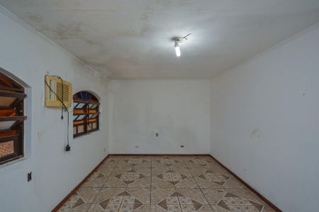 Casa para alugar com 240m², 3 quartos e 4 vagas Casa para alugar com 240m², 3 quartos e 4 vagasQuarto de Serviço