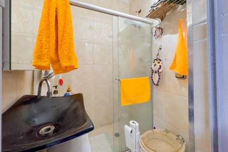 Casa à venda com 350m², 4 quartos e 2 vagas Casa à venda com 350m², 4 quartos e 2 vagasBanheiro da Suíte 2