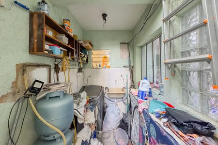 Casa à venda com 350m², 4 quartos e 2 vagas Casa à venda com 350m², 4 quartos e 2 vagasÁrea de Serviço