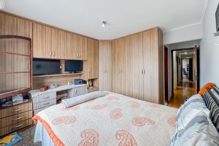 Casa à venda com 350m², 4 quartos e 2 vagas Casa à venda com 350m², 4 quartos e 2 vagasSuíte 1