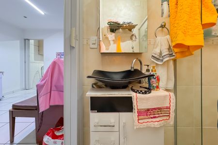 Casa à venda com 350m², 4 quartos e 2 vagas Casa à venda com 350m², 4 quartos e 2 vagasBanheiro da Suíte 2