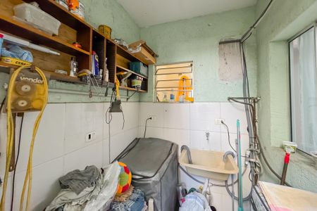 Casa à venda com 350m², 4 quartos e 2 vagas Casa à venda com 350m², 4 quartos e 2 vagasÁrea de Serviço