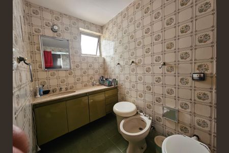 Apartamento à venda com 130m², 3 quartos e 1 vaga Apartamento à venda com 130m², 3 quartos e 1 vagaBanheiro da Suíte
