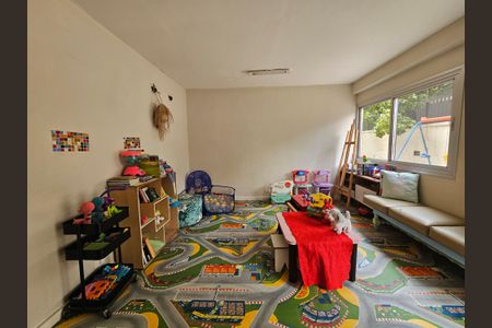 Apartamento à venda com 130m², 3 quartos e 1 vaga Apartamento à venda com 130m², 3 quartos e 1 vagaBrinquedoteca