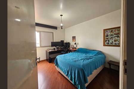 Apartamento à venda com 130m², 3 quartos e 1 vaga Apartamento à venda com 130m², 3 quartos e 1 vagaQuarto 2