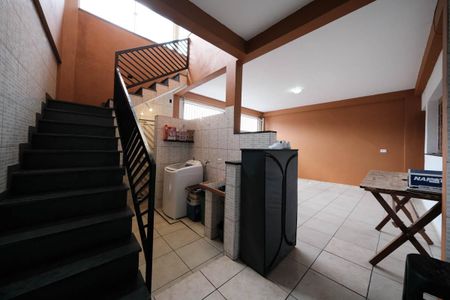 Casa à venda com 90m², 2 quartos e 1 vagaÁrea de Serviço