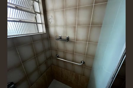 Casa à venda com 198m², 2 quartos e 4 vagas Casa à venda com 198m², 2 quartos e 4 vagasBanheiro