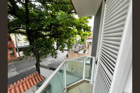 Casa à venda com 200m², 3 quartos e 6 vagas Casa à venda com 200m², 3 quartos e 6 vagasVaranda da Suíte