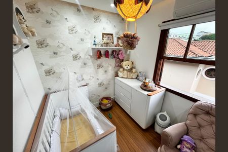 Casa à venda com 200m², 3 quartos e 6 vagas Casa à venda com 200m², 3 quartos e 6 vagasQuarto 2