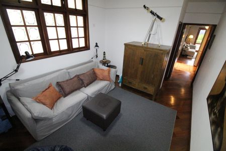 Casa de condomínio para alugar com 450m², 4 quartos e 6 vagasSala 5