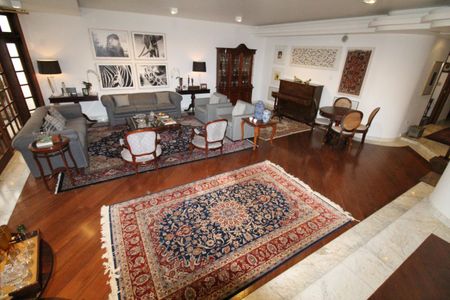 Casa de condomínio para alugar com 450m², 4 quartos e 6 vagasSala 