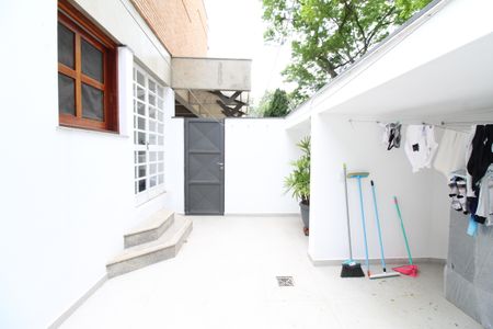 Casa de condomínio para alugar com 450m², 4 quartos e 6 vagasÁrea Externa