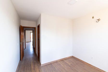 Casa à venda com 100m², 2 quartos e 2 vagasSuíte 1