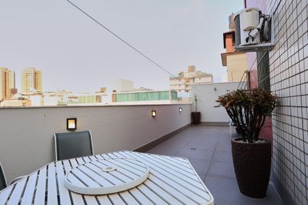 Apartamento à venda com 254m², 3 quartos e 3 vagasÁrea externa