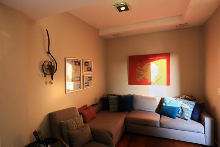 Apartamento à venda com 254m², 3 quartos e 3 vagasSala de TV