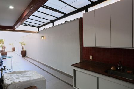 Apartamento à venda com 254m², 3 quartos e 3 vagasÁrea de Serviço