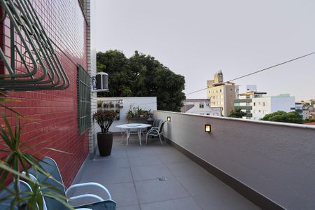 Apartamento à venda com 254m², 3 quartos e 3 vagasÁrea externa