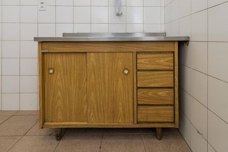 Apartamento à venda com 64m², 2 quartos e sem vaga Apartamento à venda com 64m², 2 quartos e sem vagaCozinha - Armários