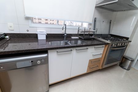 Apartamento à venda com 172m², 3 quartos e 3 vagasCozinha