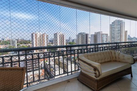 Apartamento à venda com 172m², 3 quartos e 3 vagasVaranda da Sala