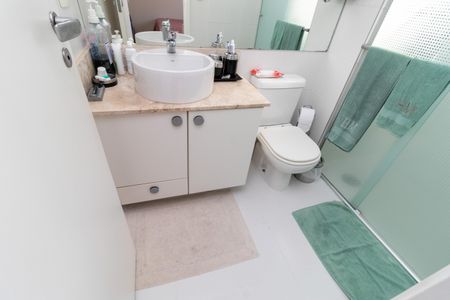 Apartamento à venda com 172m², 3 quartos e 3 vagasBanheiro da Suíte 2