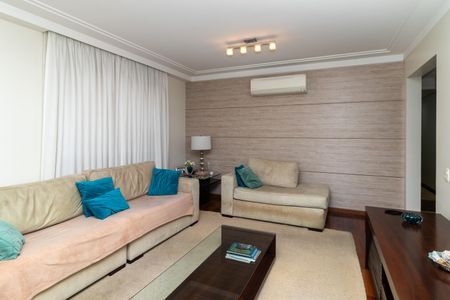 Sala de apartamento à venda com 3 quartos, 172m² em Vila Romana, São Paulo